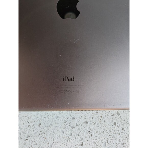 Apple iPad Air (1st Generation) A1474 16 GB, Wi-Fi, 9.7 in - Space Gray - Picture 13 of 13